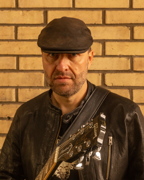 Stephan Kurath - Gitarre - guitar - backing vocals